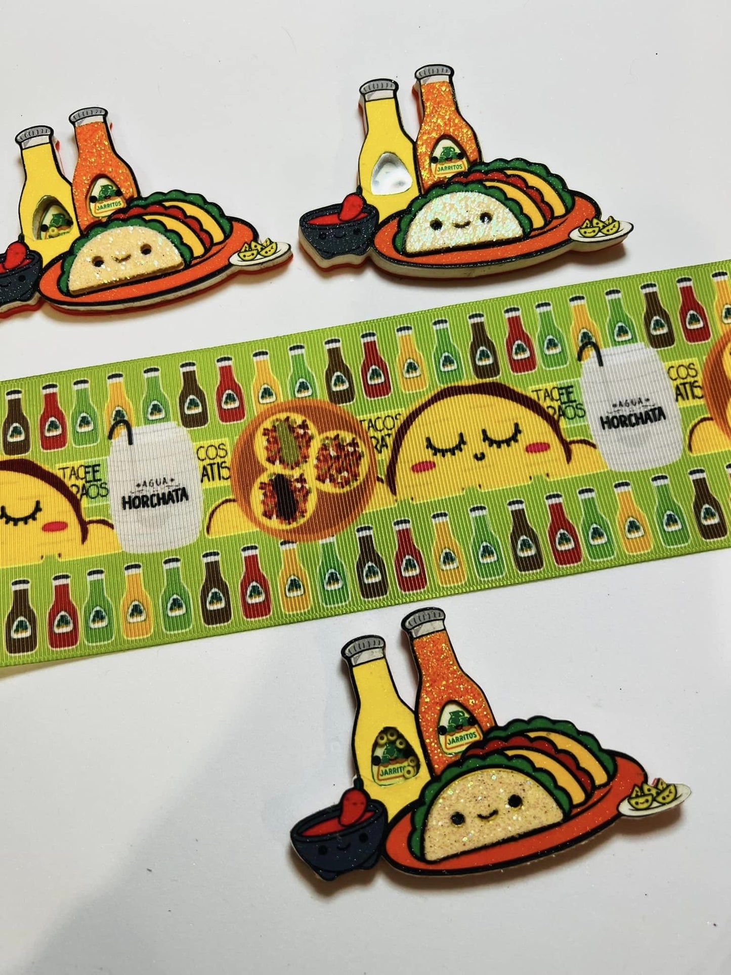 Taco Meal Shaker Bow